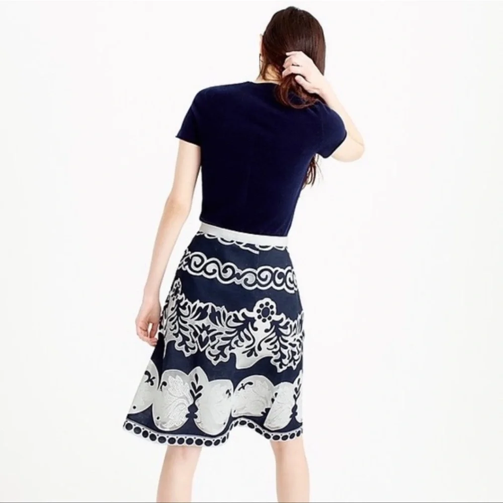 J Crew Midi Skirt In Ornate Lace EUC Size 6
